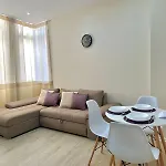 Adara Aparthotel